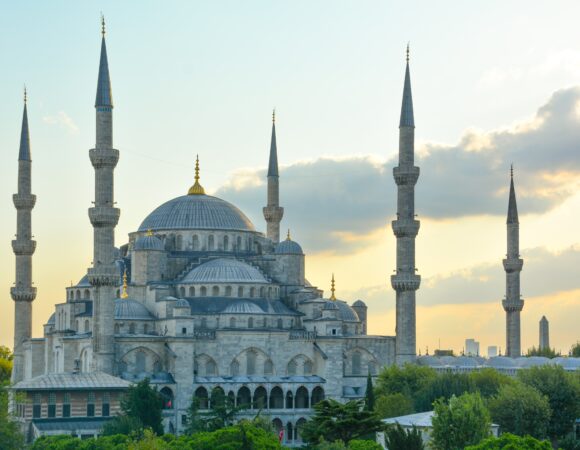 8N Turkey - Istanbul, Kusadasi, Pamukkale and Antalya